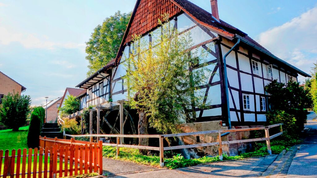 In Ebergötzen lebte Wilhelm Busch in dieser Mühle